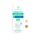 Protetor solar. A embalagem é um frasco plástico branco com uma bomba de aplicação. O rótulo do produto exibe informações sobre suas propriedades, como redutor de poros, FPS 40 e PPD 20, além de mencionar que é livre de óleo.