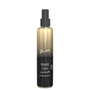 Frasco de spray corporal Pokoloka Belle, com design preto e dourado, contendo 250 mL de produto. O rótulo apresenta o nome da marca e a descrição "Body Splash Fragrance Mist".
