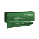 Caixa verde e tubo de creme de coloração permanente vegana da linha profissional da marca Acquaflora