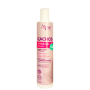 Frasco de condicionador nutritivo para cabelos cacheados da marca Apice Cosméticos, com 300ml de volume, embalagem branca e rosa com texto informativo sobre os benefícios do produto.