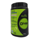 A imagem mostra o creme de pentear em embalagem preta opaca de plástico rígido em formato cilíndrico com tampa preta. Rótulo frontal verde com o nome "Cachos Nutridos - Creme para Pentear".