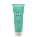 Shower Gel 2 em 1 da linha Samia da marca Thera Cosméticos. Embalagem de plástico na cor verde água. Rótulo com o nome do produto "Samia" em letras grandes e o texto "Shower Gel 2 em 1 Cabelo e Corpo" em letras menores.