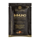 A imagem mostra um sachê de suplemento alimentar em pó todo preto com letras douradas e brancas.