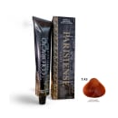 A imagem mostra produtos de coloração de cabelo profissional da marca Paris Cosmetics. Há uma caixa retangular exibindo o logotipo e nome "Paris Cosmetics". Ao lado está um tubo preto brilhante com a mesma marca impressa, contendo o creme colorante.