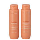 Um frasco é rotulado como "Nutrition Shampoo" (Shampoo Nutritivo) e o outro como "Nutrition Conditioner" (Condicionador Nutritivo). Ambos têm 250ml de capacidade.