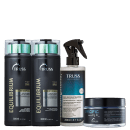 Produtos de cabelo da marca Truss, incluindo shampoo, condicionador e máscara de reconstrução capilar em embalagens pretas e verdes, além de um spray reconstructor em frasco branco.