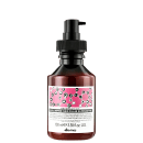 O produto apresentado é um Replumping Hair Filler Superactive da marca Davines. O rótulo do produto exibe o nome da marca Davines e a descrição do produto em inglês e francês.