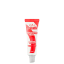 Produto de hidratação labial da marca Vult, linha Fruittella. Embalagem tubular vermelha e branca com tampa protetora. Rótulo indicando sabor morango com creme e cheirinho de bala. Contém 8ml.