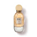 Frasco de perfume O.U.i. La Villette 470, com design elegante e dourado, contendo líquido âmbar. O rótulo apresenta o nome da marca e a descrição "Eau de Parfum Paris".