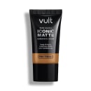 Bisnaga preta da marca Vult contendo Base Líquida Iconic Matte com acabamento natural, longa duração e cobertura média, sem transferência e com Tecnologia Pro-Finish.
