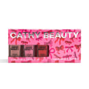 Conjunto de 3 esmaltes da marca Cathy Beauty, em embalagem rosa com estampa de laços, contendo 3 frascos de 9ml cada, com rótulos indicando "Cathy Beauty Nail Polish".