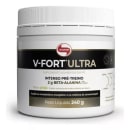 Suplemento alimentar em pó com 240g, da marca Vitafor, com rótulo preto e branco, contendo a descrição "V-FORT ULTRA" e "Intenso pré-treino 2g beta-alanina". O produto é apresentado em embalagem plástica com tampa.