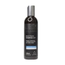 Frasco de shampoo 3 em 1 contendo 250ml do produto "Black Touch Shampoo 3x1" para barba e cabelos.