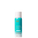 A imagem mostra o Shampoo a Seco Moroccanoil Dry Shampoo Light Tones, em embalagem cilíndrica na cor azul turquesa e tampa branca. Apresenta o logotipo "M" em laranja e o texto "Moroccanoil Dry Shampoo" em letras brancas sobre o fundo azul.