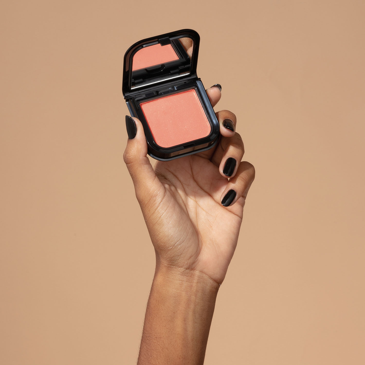 Blush em Pó Mate Luminoso Coral Make B. 5,5g