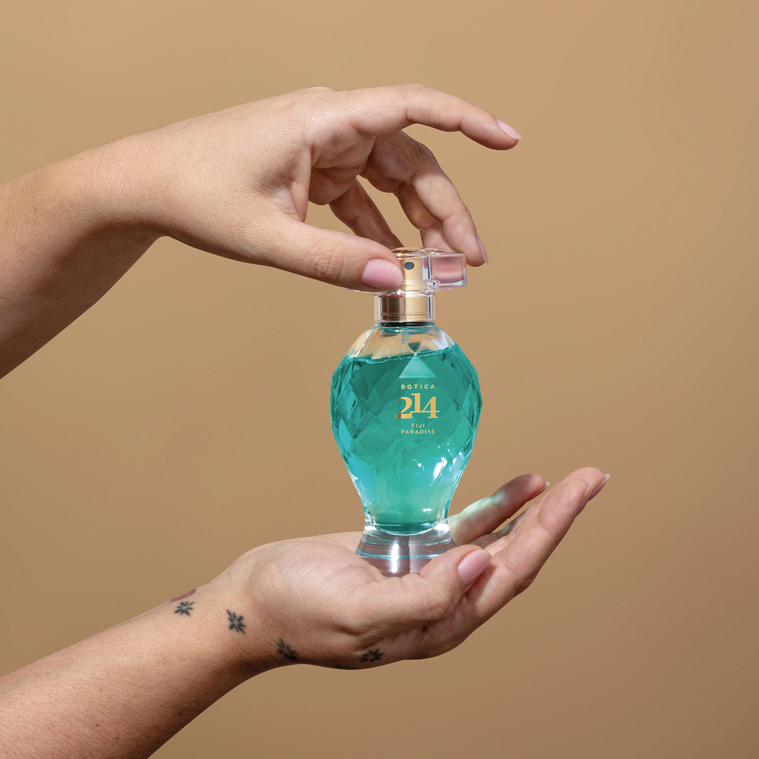 Botica 214 Fiji Paradise Floral Especiado Eau De Parfum 75ml