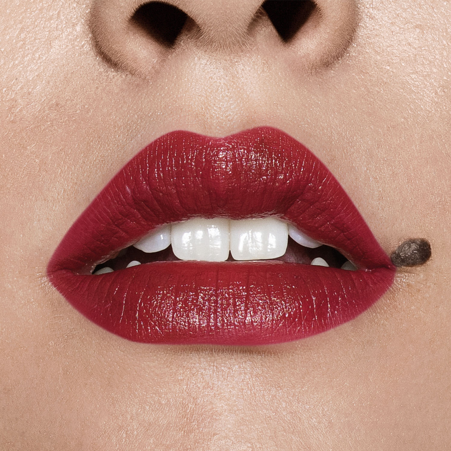 Batom Cremoso Vermelho 310 Intense 3,8g