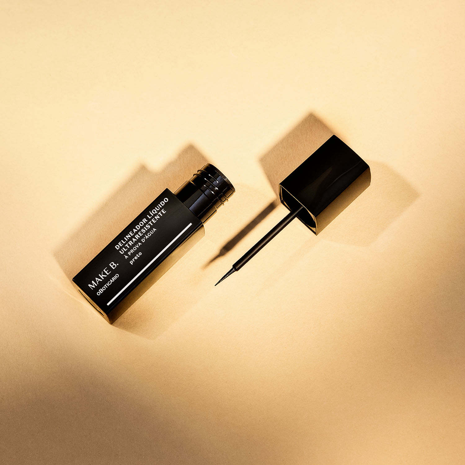 Delineador Líquido Para Olhos Preto Make B.