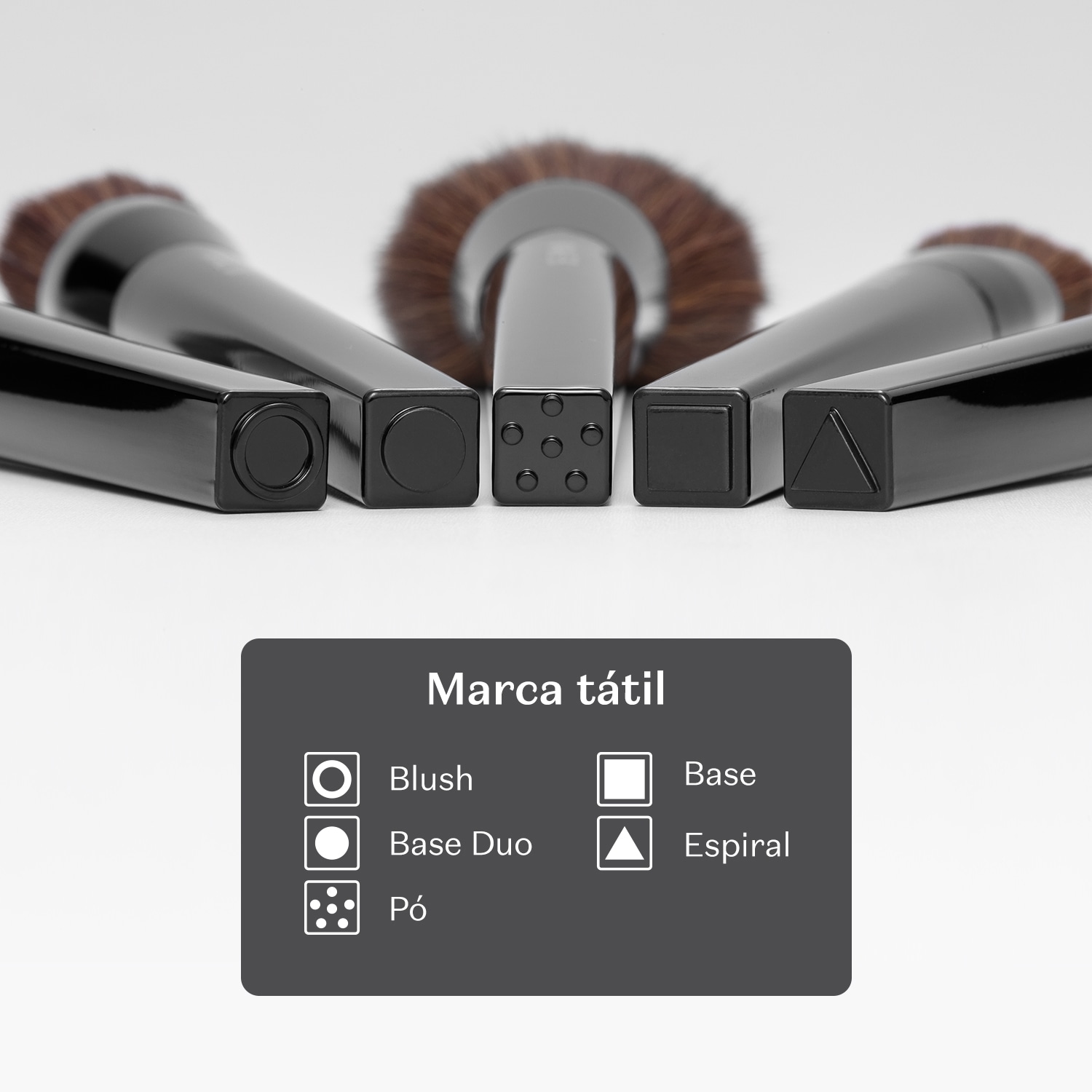 Pincel de Maquiagem Acessível Articulado Base Duo Fiber Make B.