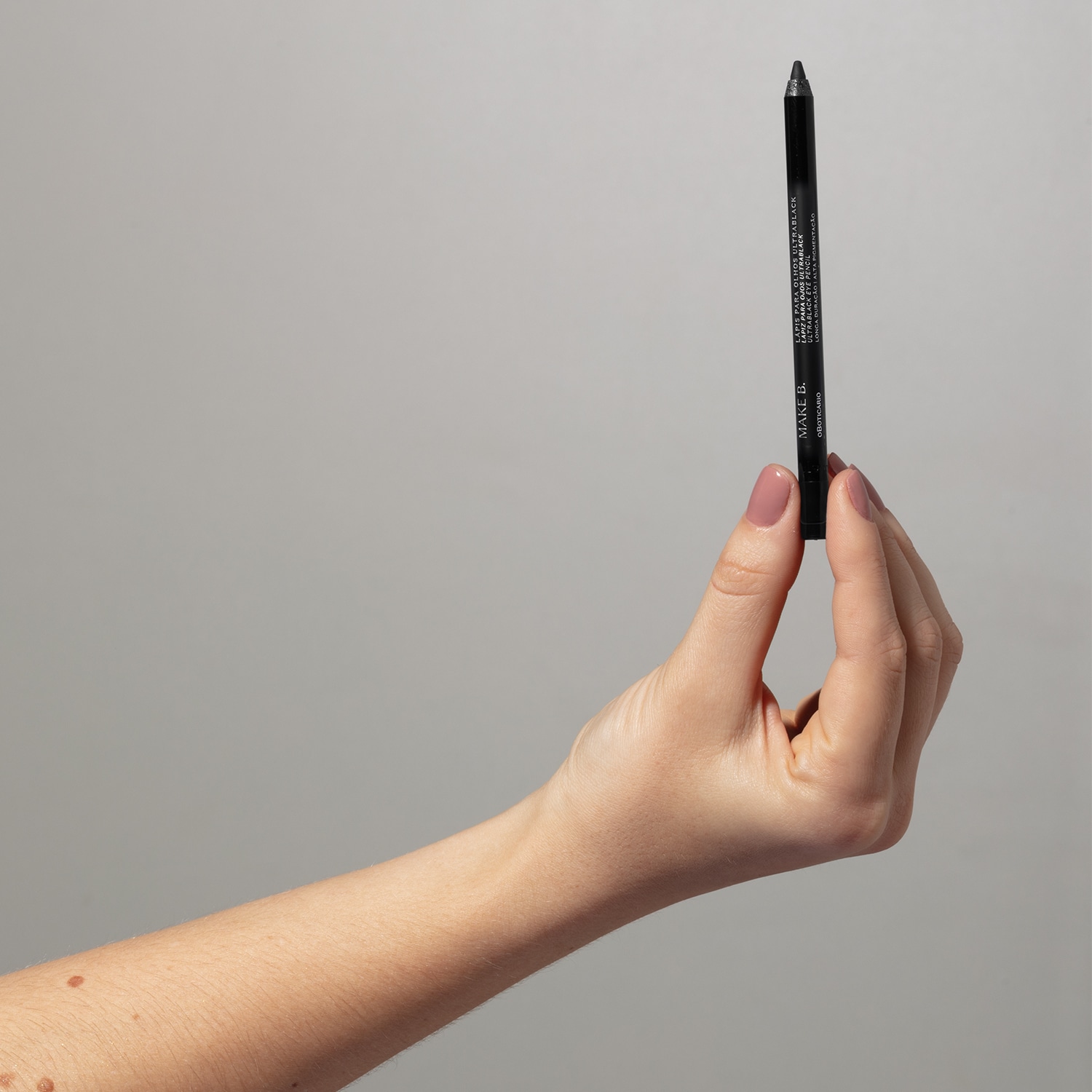 Lápis Para Olhos Ultrablack Make B. 1,2g