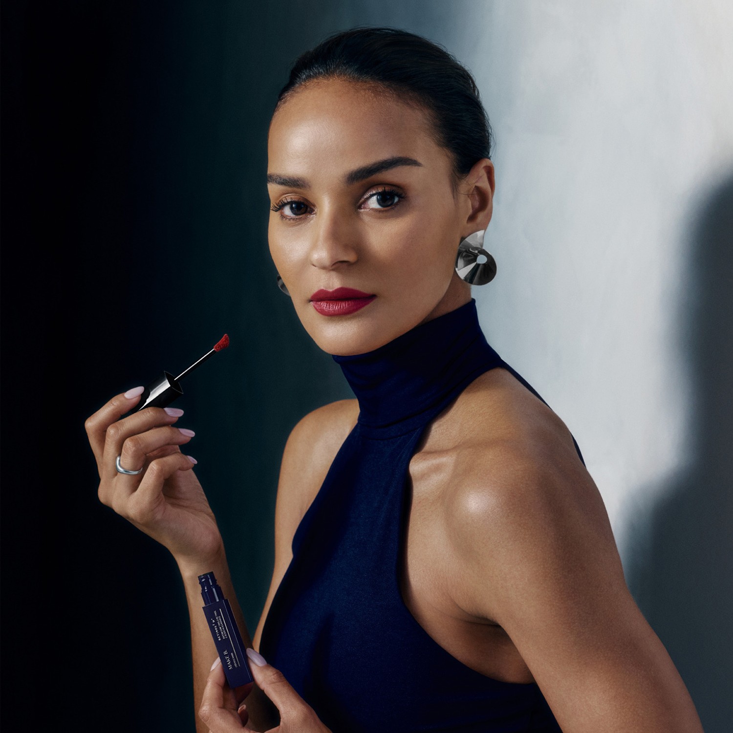 Batom Líquido Vermelho Red Velvet Make B. Retinol³ H+ 6ml