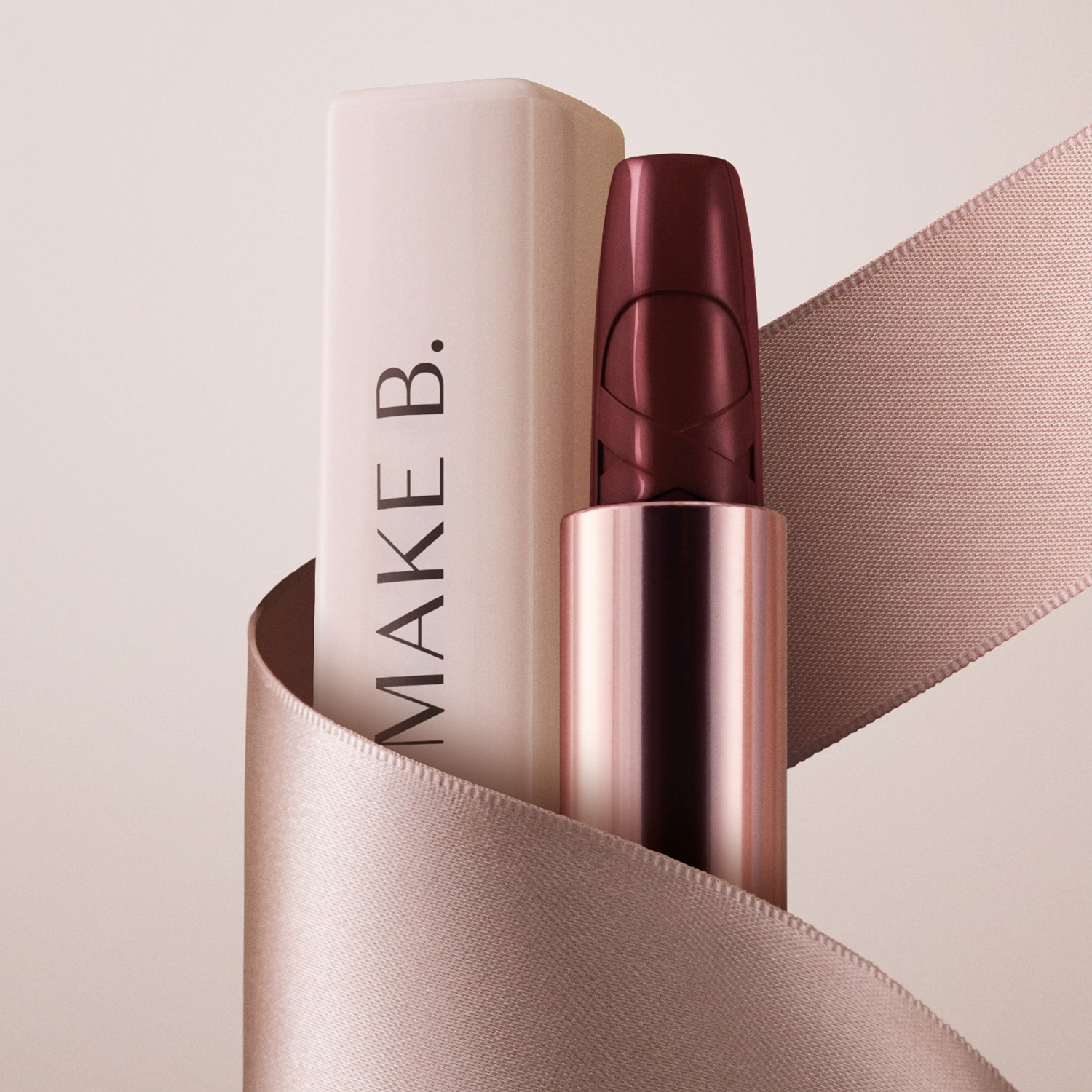 Batom Cremoso Vinho Lace Wine Make B. Urban Ballet 3,6g