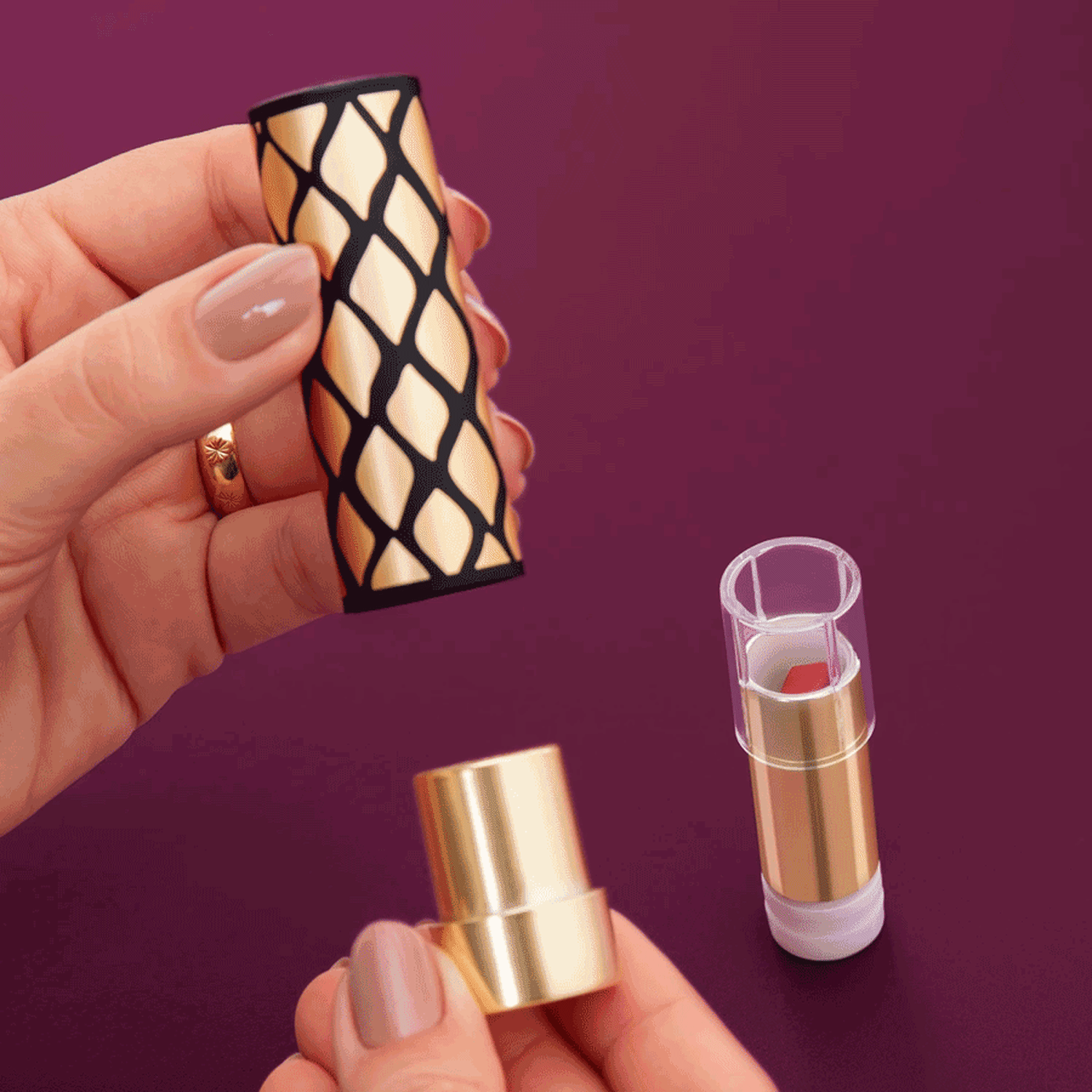 Combo Glamourosa e Determinada: Batom Marrom 3,4g + Case Rosa