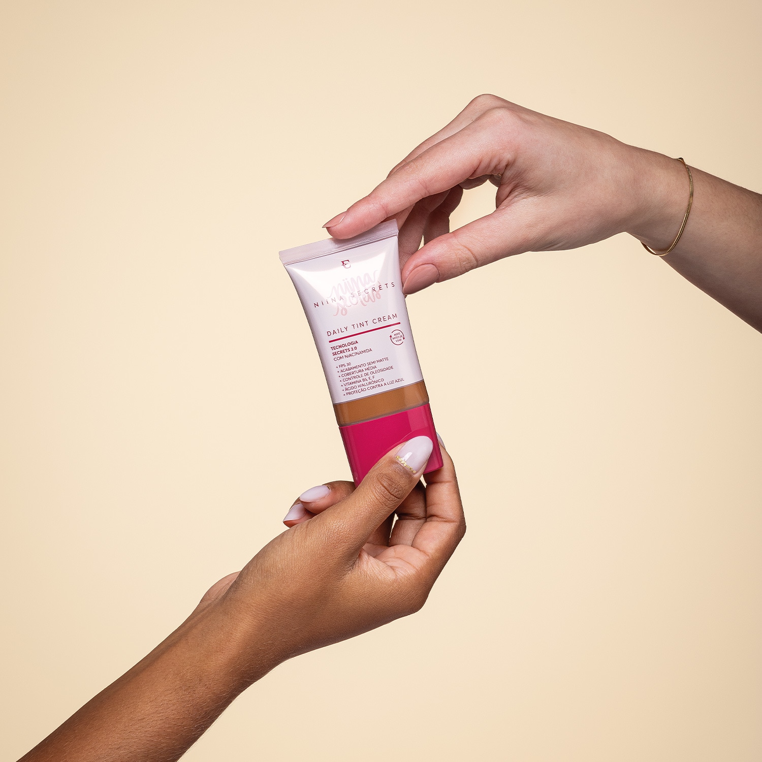Base Líquida Daily Tint Cream Niina Secrets Cor 25 25ml