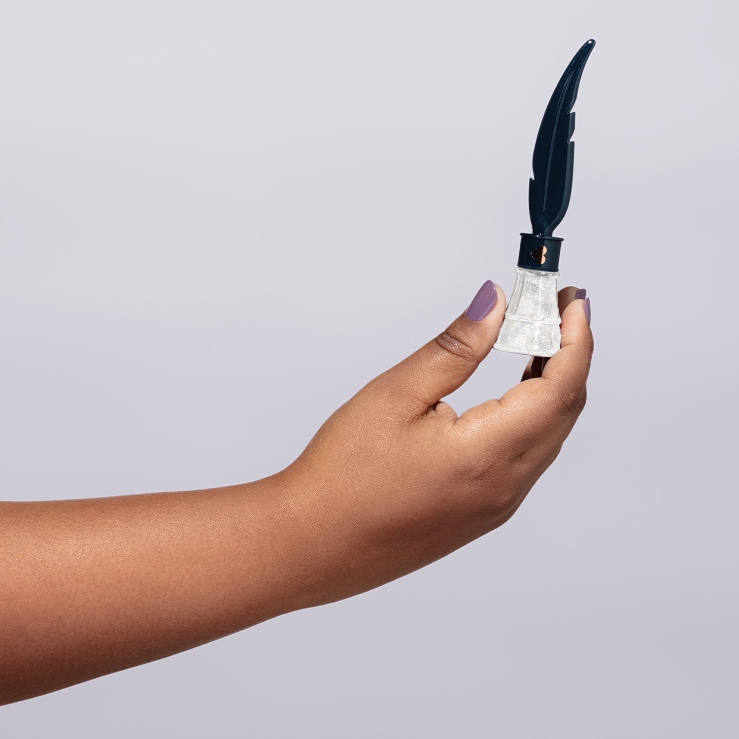 Delineador Líquido Branco Iluminado Expecto Patronum Harry Potter Quem Disse, Berenice? Aula de Feitiços 7ml