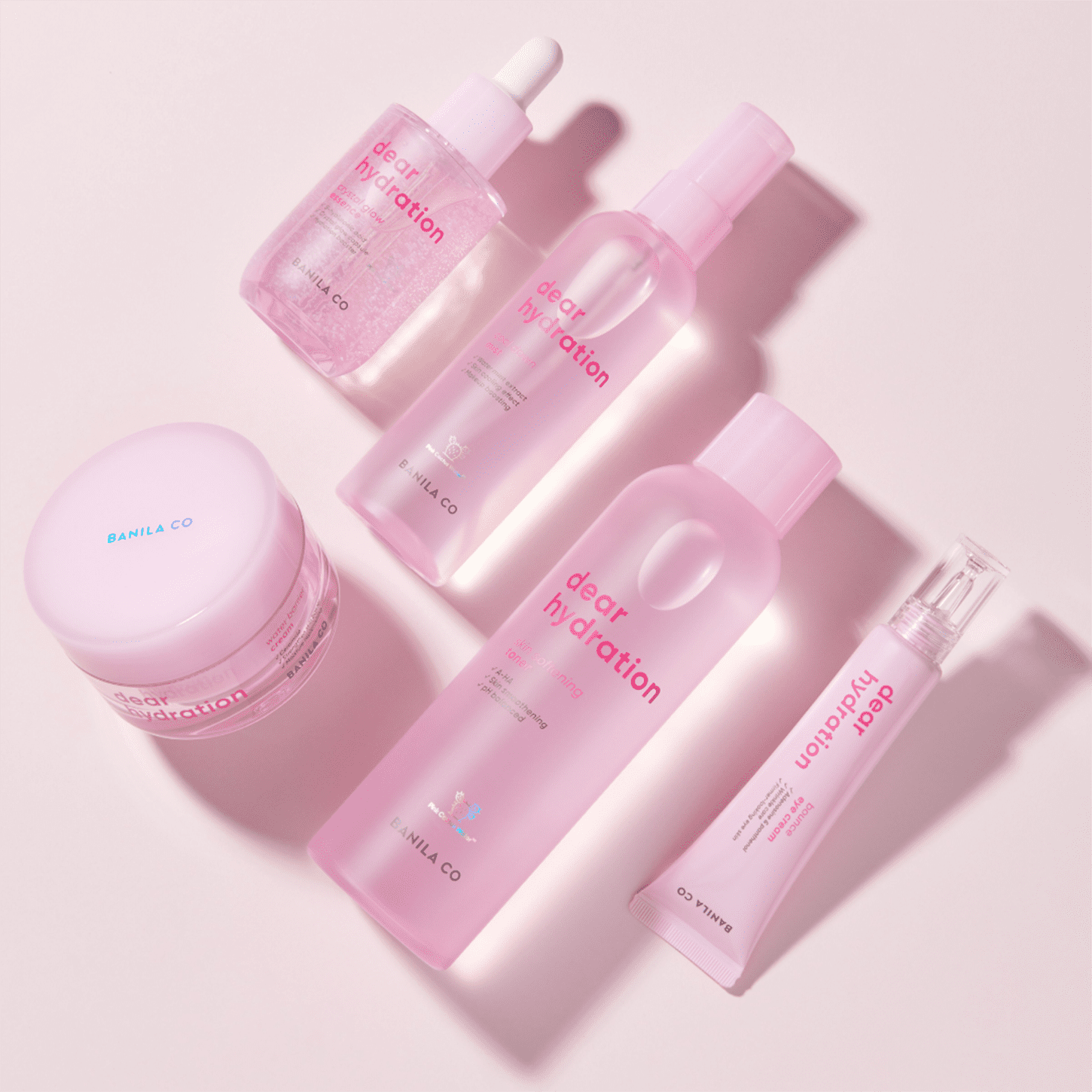 Dear Hydration, linha completa com 5 produtos em embalagens variadas na cor rosa.