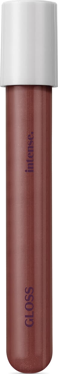 Gloss labial na cor Marrom Nude 115 da marca Intense em tubo cilíndrico transparente, mostrando a cor do produto, e tampa branca.
