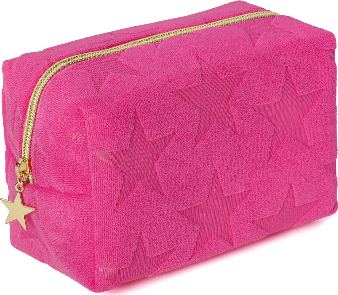 O produto apresentado é um necessaire rosa com estampa de estrelas. Possui um zíper dourado e uma alça para transporte. O necessaire é feita de material macio e texturizado, indicado para crianças.