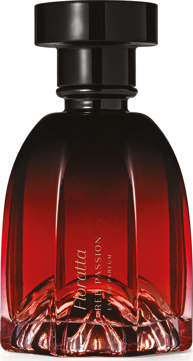 Frasco de item de perfumaria com formato de uma taça invertida feito em vidro, com predominância de cores preta e vermelha e o logo Floratta Red Passion gravado em letrs douradas no vidro.