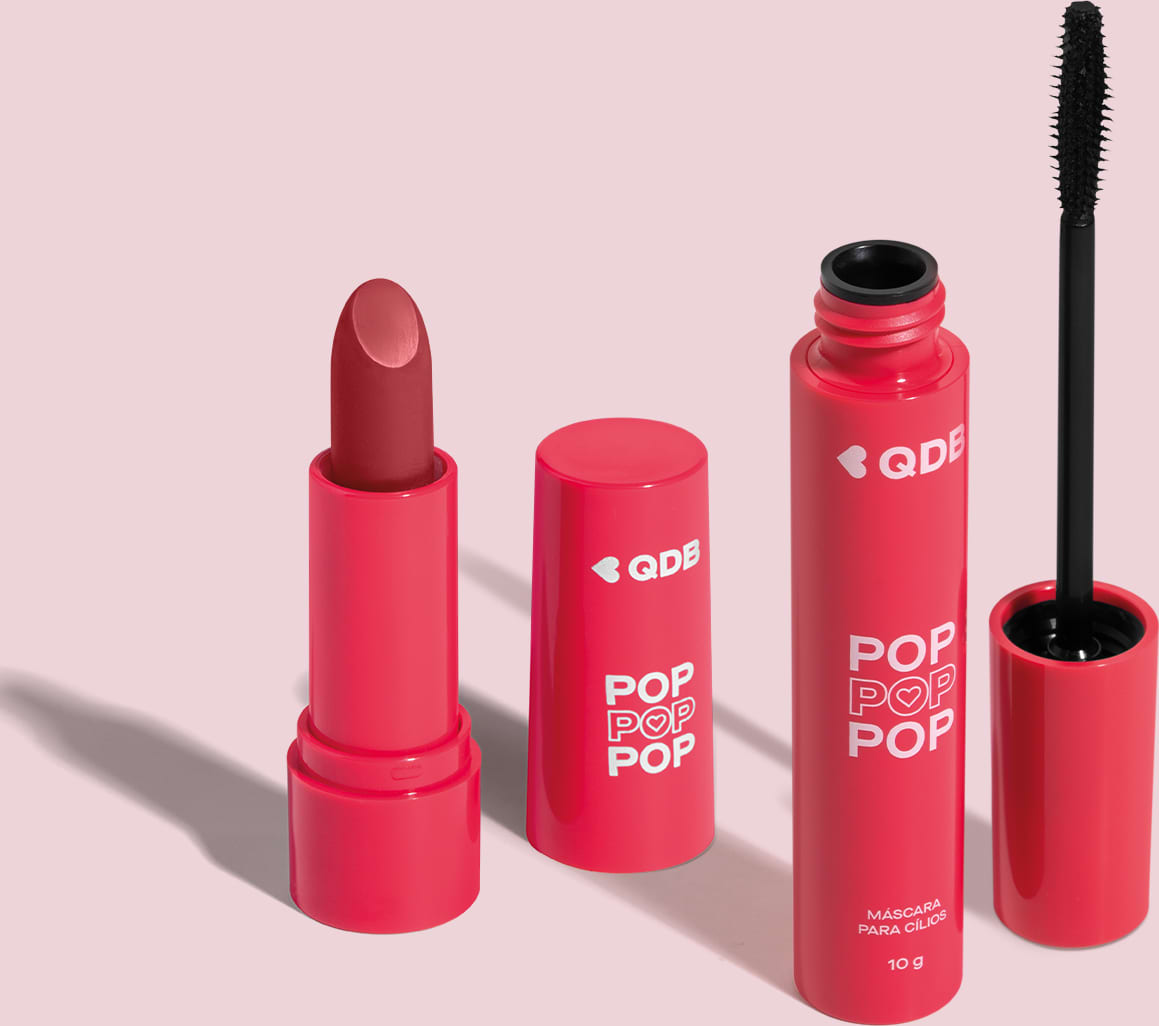 Imagem de dois produtos da marca POP Quem Disse, Berenice? contendo um batom cremoso em embalagem rosa na cor Rosa Malva e uma máscara de cílios em tubo rosa com aplicador preto. O fundo da imagem é neutro com sombreado.