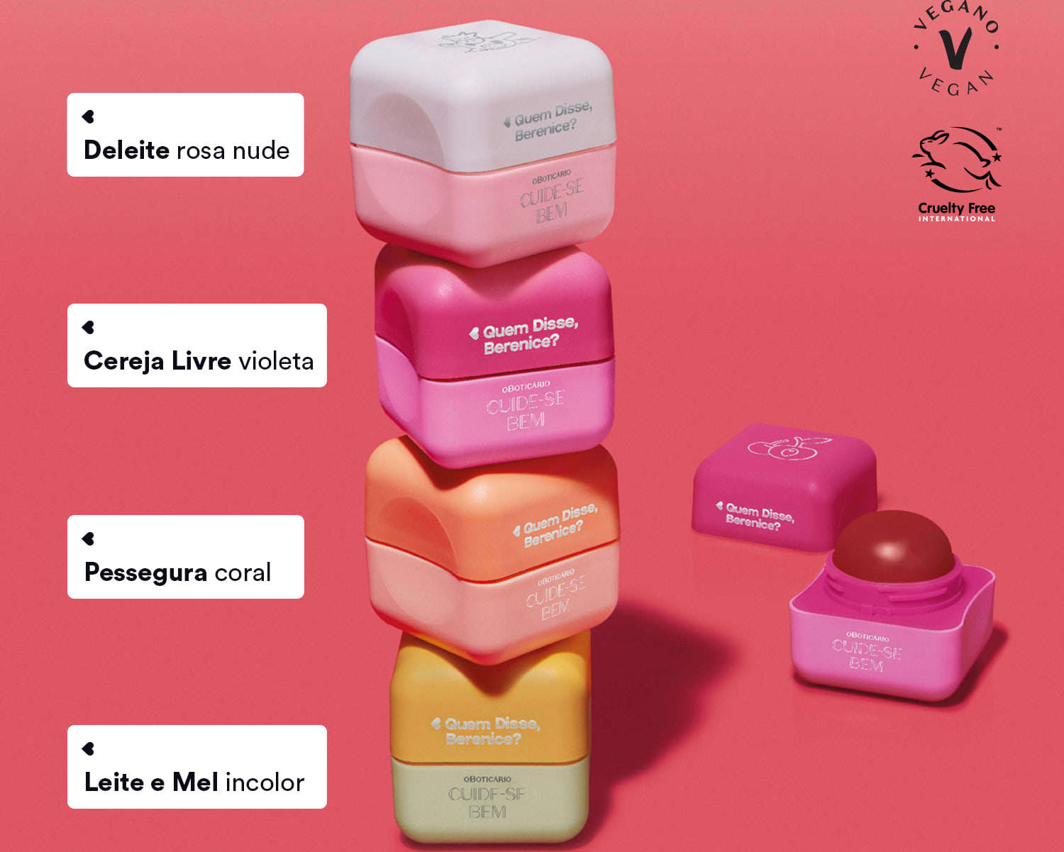 4 embalagens quadradas de protetores labiais empilhadas, sendo uma amarela, uma laranja, uma rosa vibrante e uma rosa clara. Ao lado, caixas de texto brancas contém o nome de cada uma das cores. Há ainda um protetor labial rosa vibrante aberto na imagem.