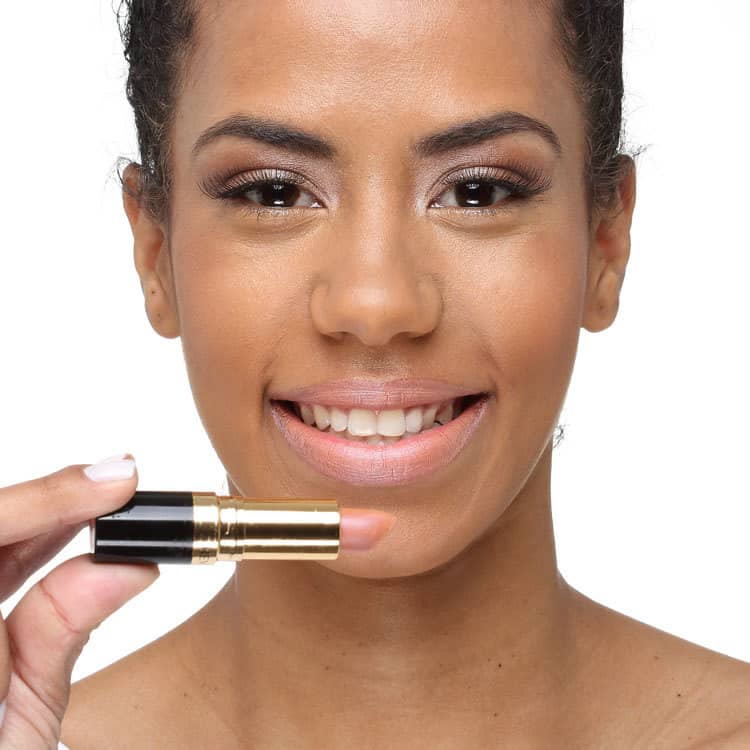 Revlon Super Lustrous 001 Nude Attitude - Batom Matte 4,2g