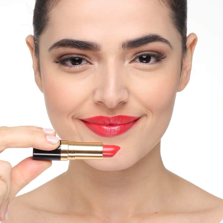 Revlon Super Lustrous 830 Rich Girl Red - Batom Cremoso 4,2g