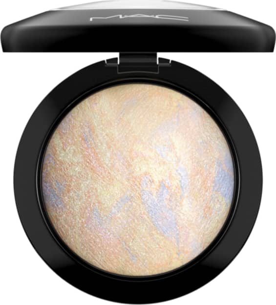 M·A·C Mineralize Skinfinish Lightscapade - Pó Iluminador 10g