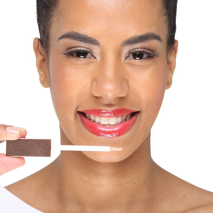 Hot MakeUp Glistening Gloss GG05 Applause - Brilho Labial 5,5g