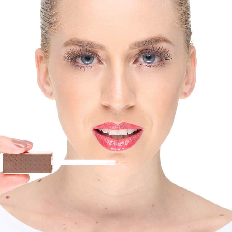 Hot MakeUp Glistening Gloss GG05 Applause - Brilho Labial 5,5g