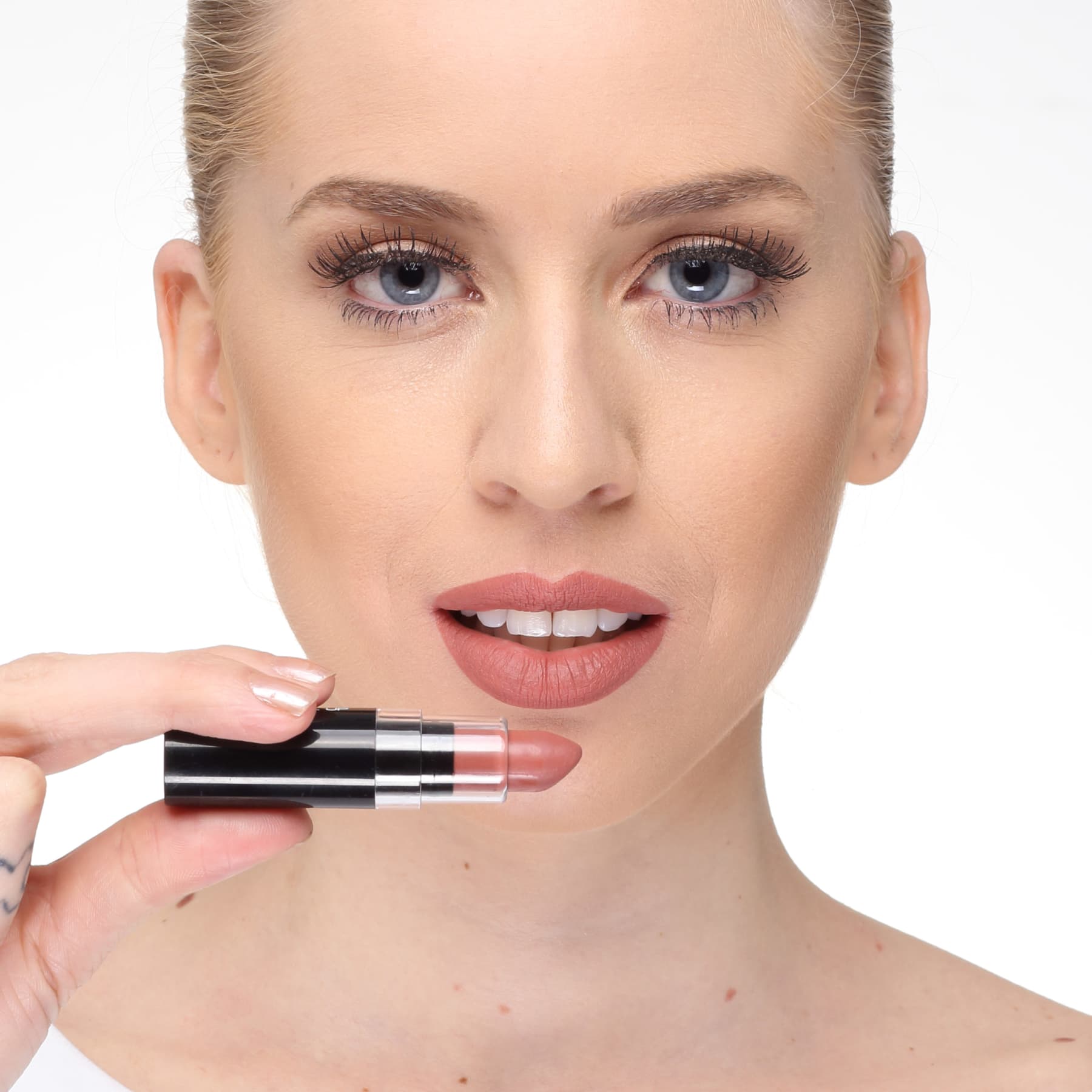 Vult Make Up 03 - Batom Matte 3,5g
