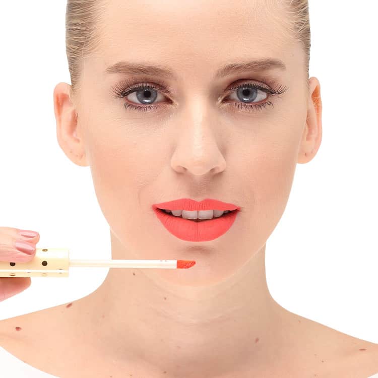 Latika Lip Coral Nº 12 - Batom Líquido Matte 4ml