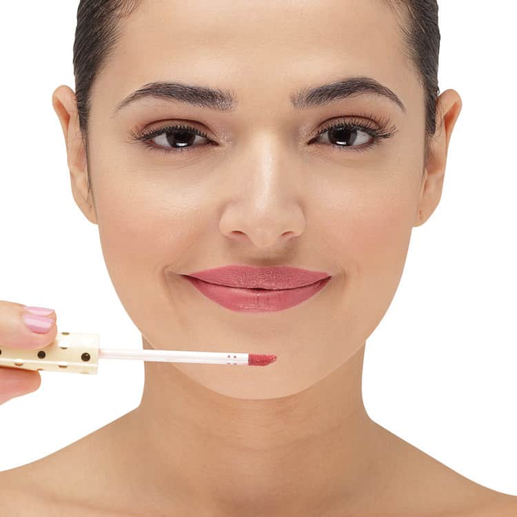 Latika Lip Nude Nº 45 - Batom Líquido Metálico 4ml