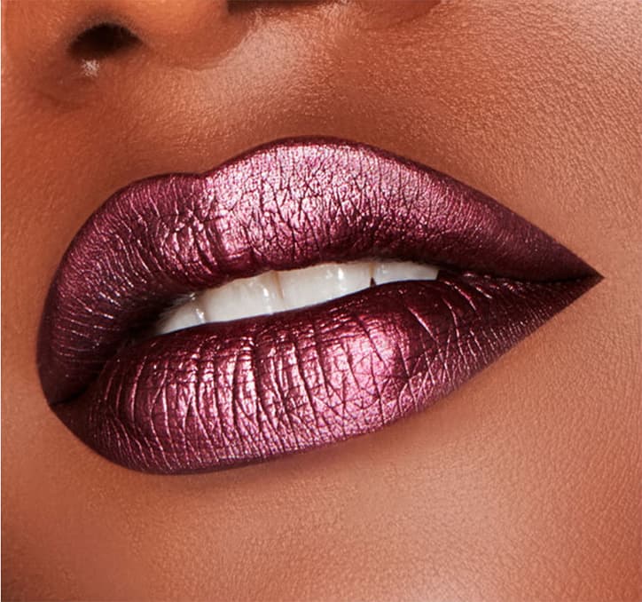 M·A·C Retro Matte Liquid Lipcolour Crowned - Batom Líquido Metálico 5ml