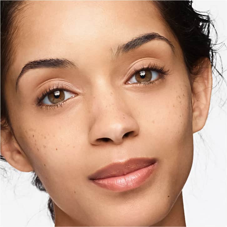 Clinique Beyond Perfecting Super Medium 18 - Corretivo Líquido 8ml