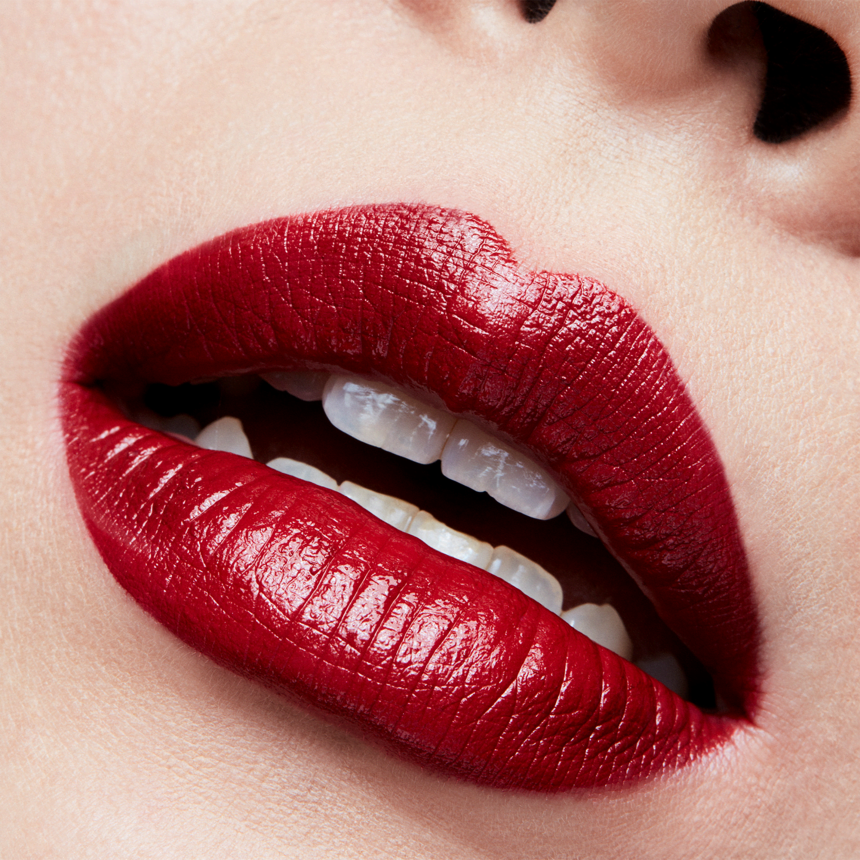 M·A·C Amplified Lipstick Dubonnet - Batom Cremoso 3g