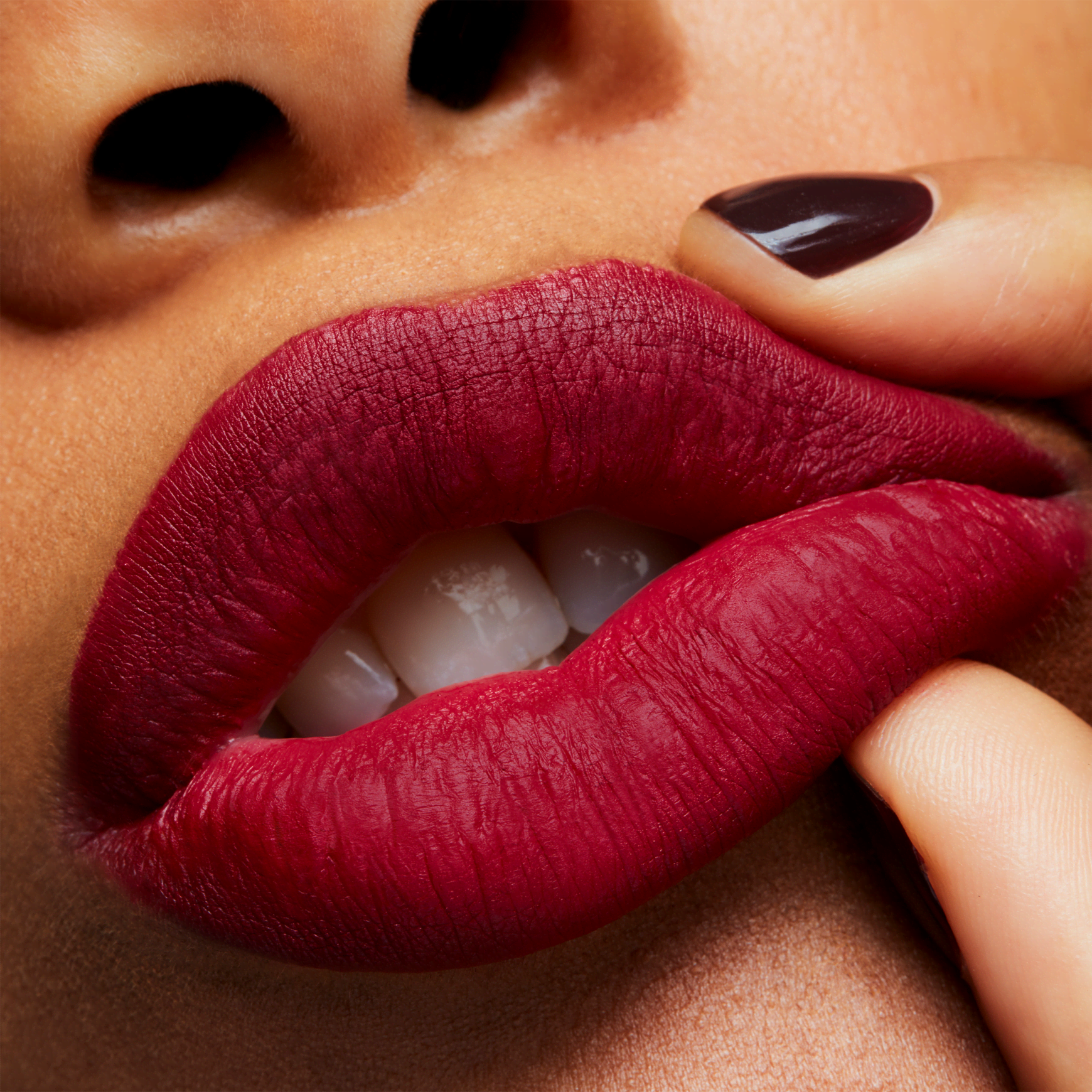 M·A·C Matte Lipstick D for Danger - Batom 3g