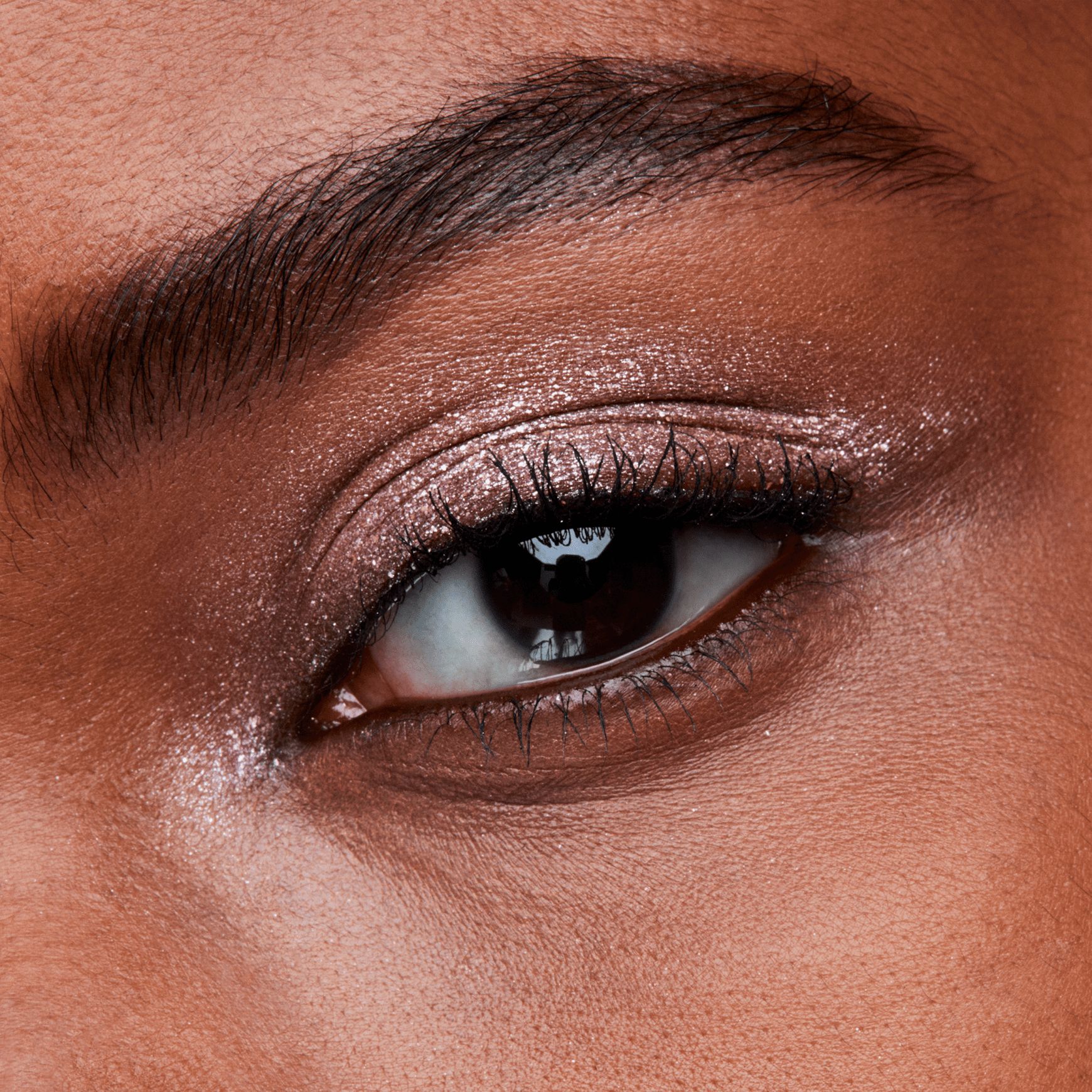 M·A·C Dazzleshadow Liquid Love Yourself - Sombra Líquida 4,6g