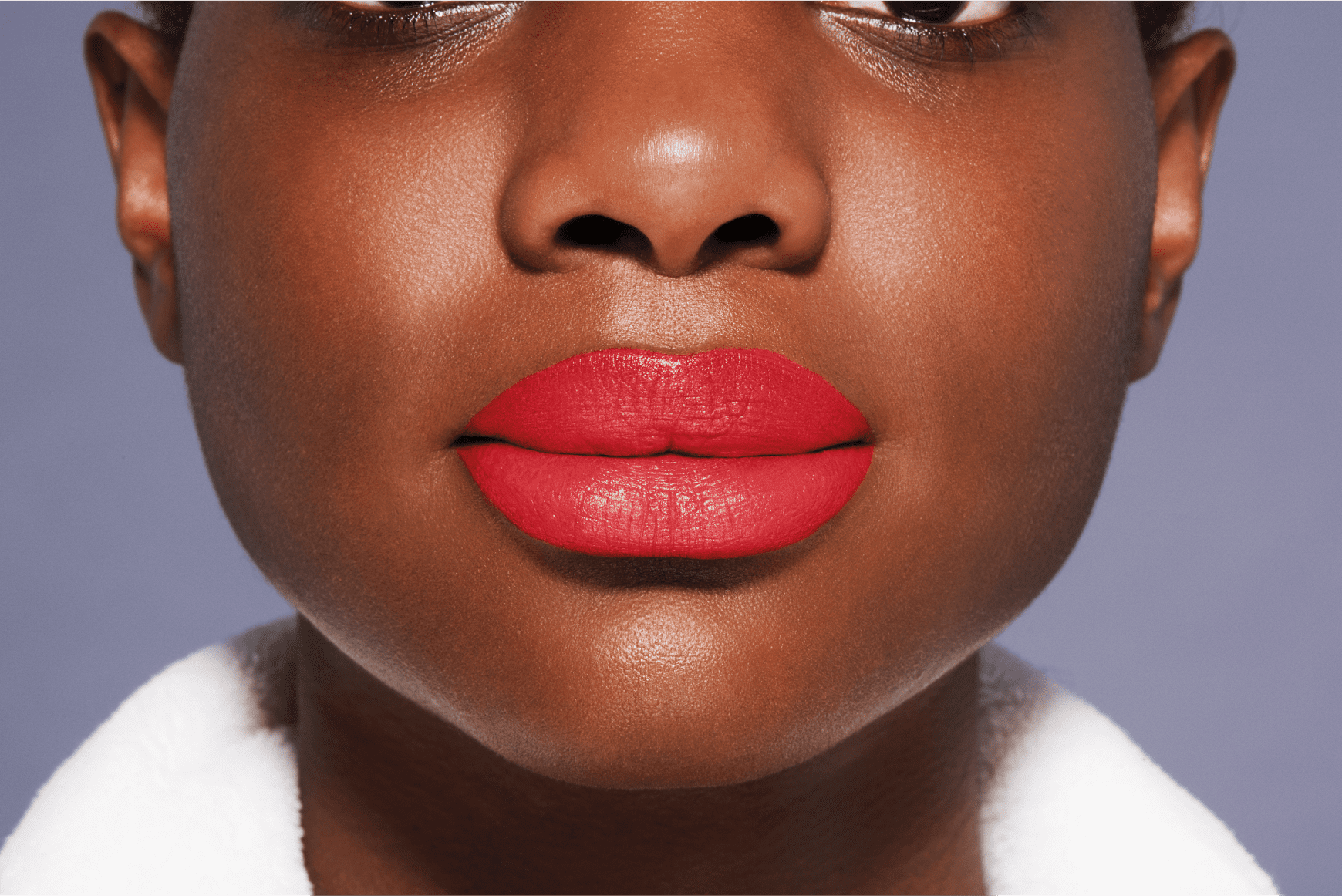 Shiseido VisionAiry 226 Cherry Festival - Batom Cremoso 1,6g