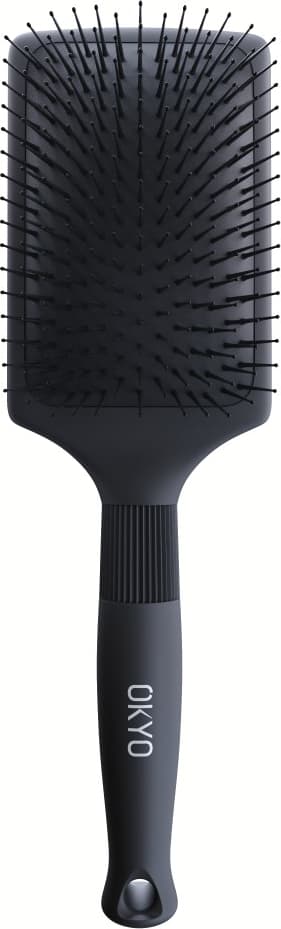 Escova de cabelo preta da marca Okyo, com design ergonômico e cerdas longas e densas para pentear e modelar os fios com eficiência.